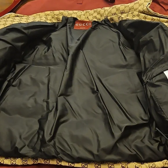 Gucci Beige Monogram Quilted Puffer Jacket - Picture 7 of 14